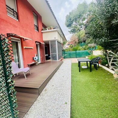 Appartement 2 pièces 300000 €