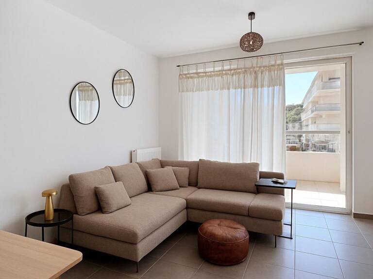 Appartement 2 chambres avec box, dans résidence récente sécurisée - Toulon Ouest — photo 1