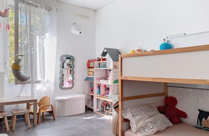 Appartement 2 chambres avec box, dans résidence récente sécurisée - Toulon Ouest — photo 4
