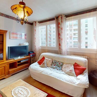 Appartement 4 pièces 244950 €