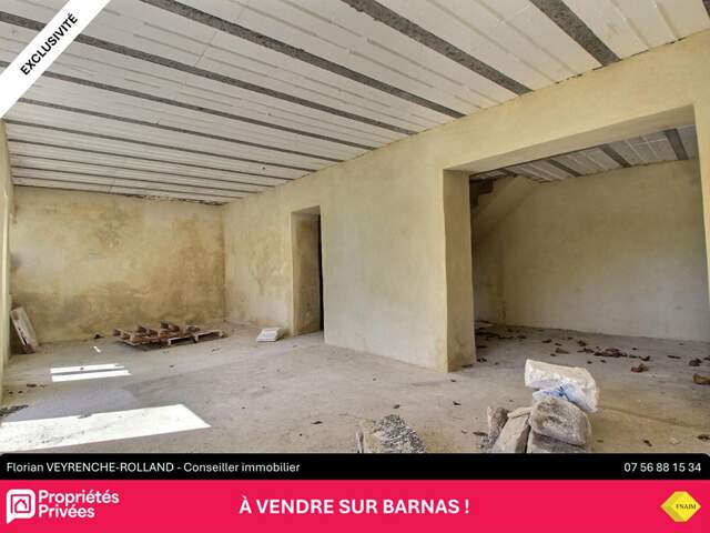 Maisons à rénover de 244 m2 sur Barnas — photo du bien