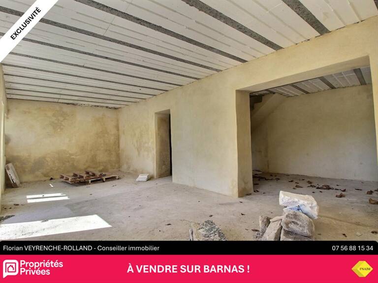 Maisons à rénover de 244 m2 sur Barnas — photo 1