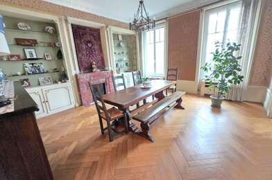 Appartement 6 pièces 995000 €