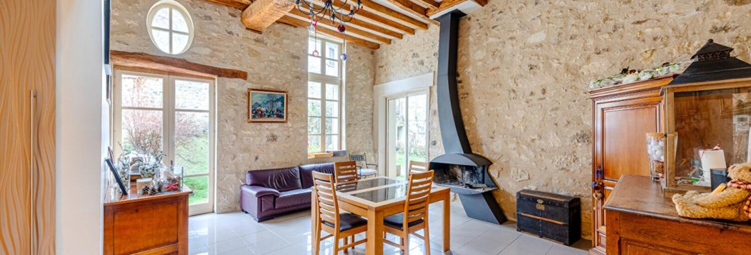 Maison 8 Pièces 262 m² à vendre à Jouy-le-Moutier (95280)