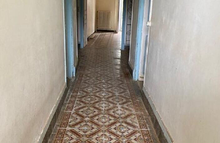 Grande maison de 182 m²  à rénover, avec grande remise, cours et jardin ombragé — photo 3
