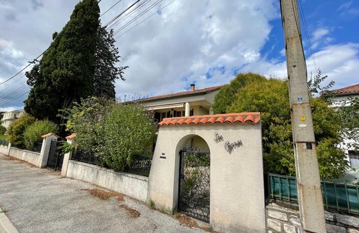 Alès quartier Clavières Exclusivité maison en pierres 6 pièces  sur 2 niveaux de 133 m2 sur terrain 501 m2 — photo 2