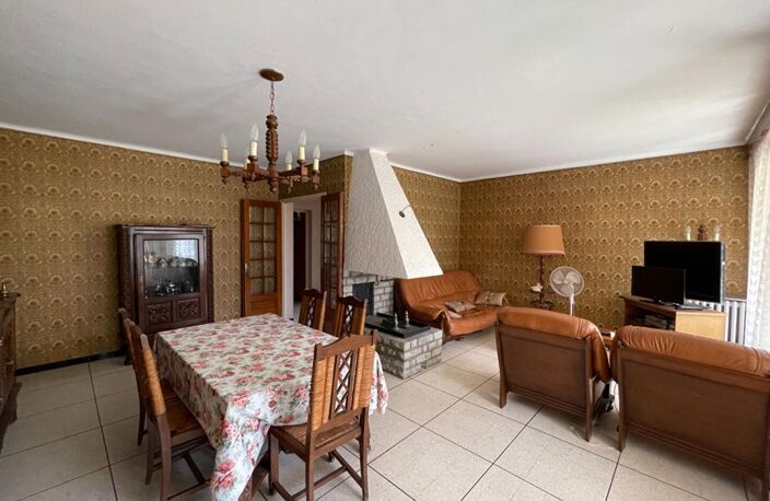 Alès quartier Clavières Exclusivité maison en pierres 6 pièces  sur 2 niveaux de 133 m2 sur terrain 501 m2 — photo 5