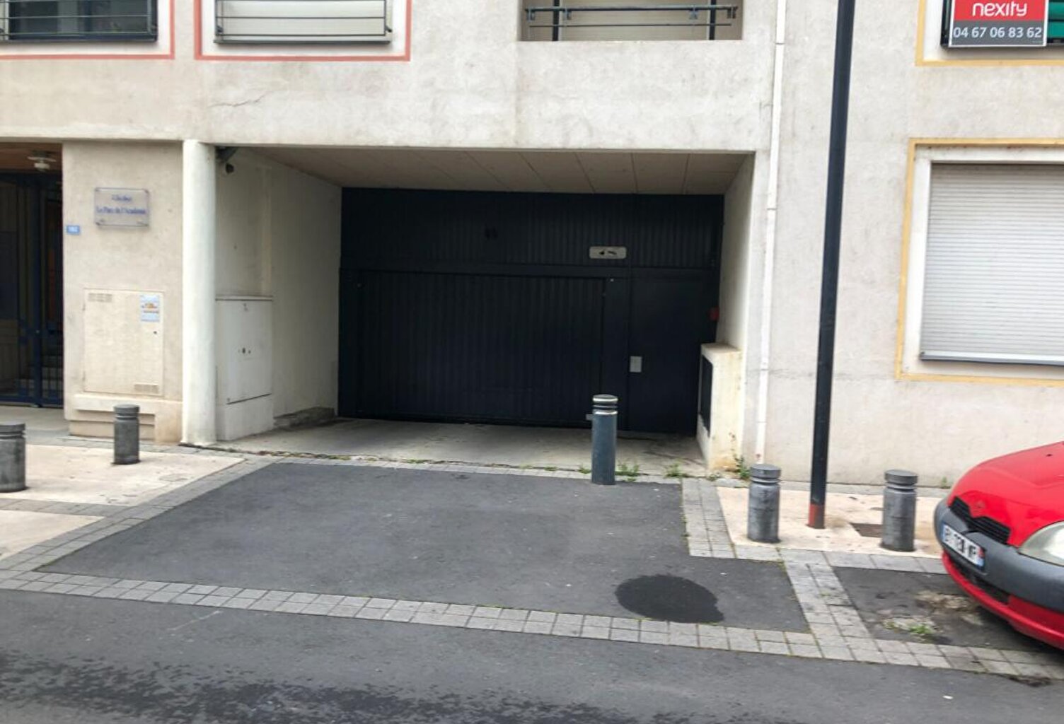 Place de parking sécurisée  Quartier Port Marianne / Richter Montpellier — photo 1