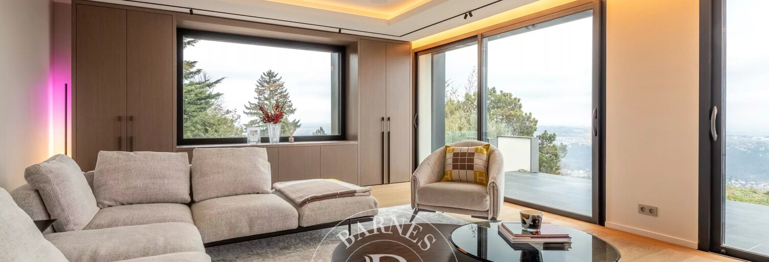 Maison 6 Pièces 350 m² à vendre à Saint-Cyr-au-Mont-d'Or (69450)