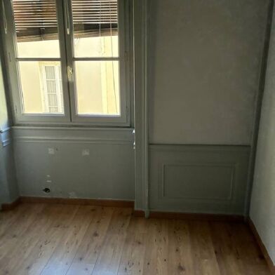 Appartement 3 pièces 1290 €