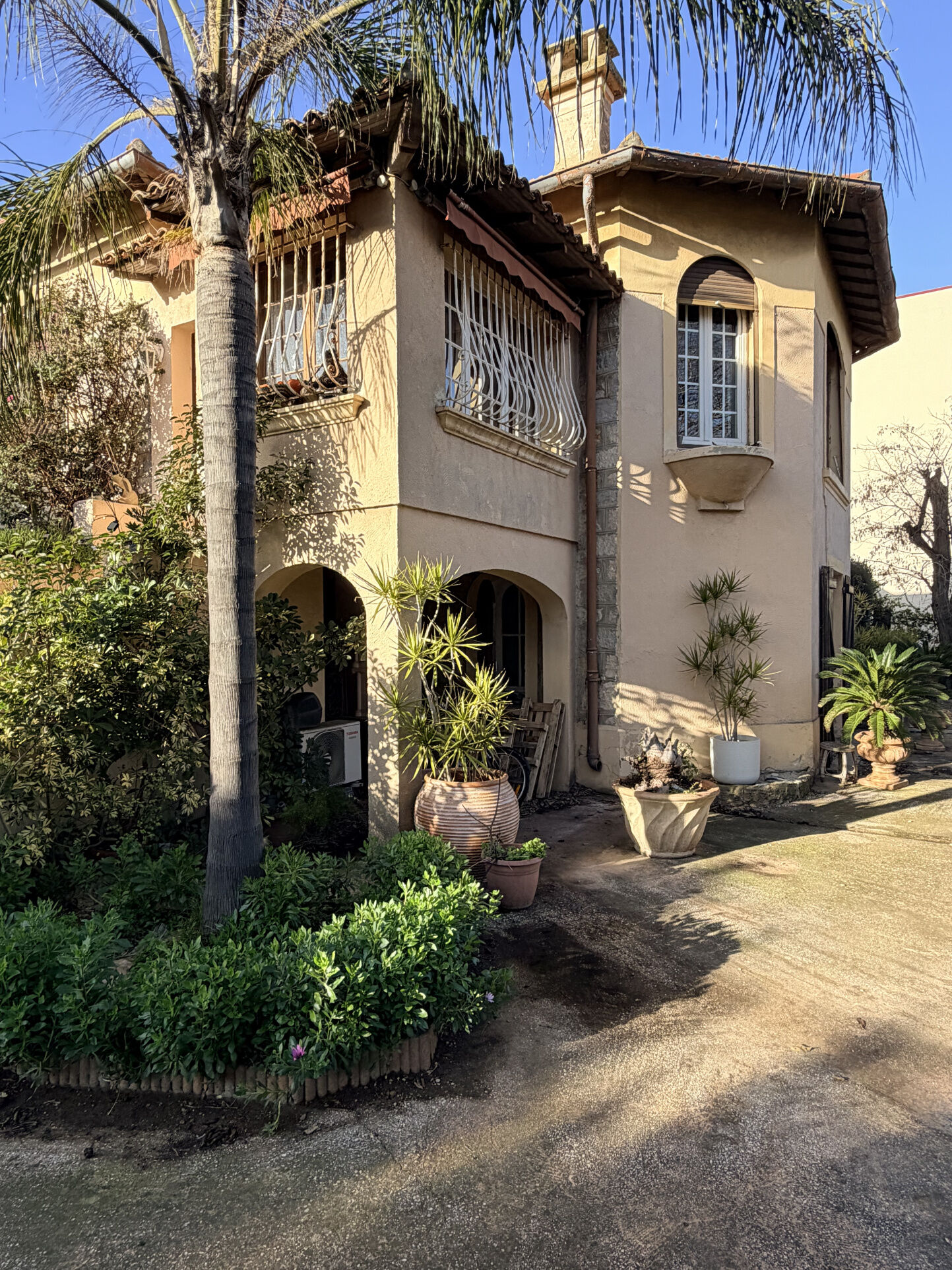 Villa / Maison  T7 à vendre Seyne-sur-Mer (La) 83500