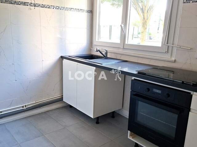 PROX RILLEUX VILLAGE — photo du bien