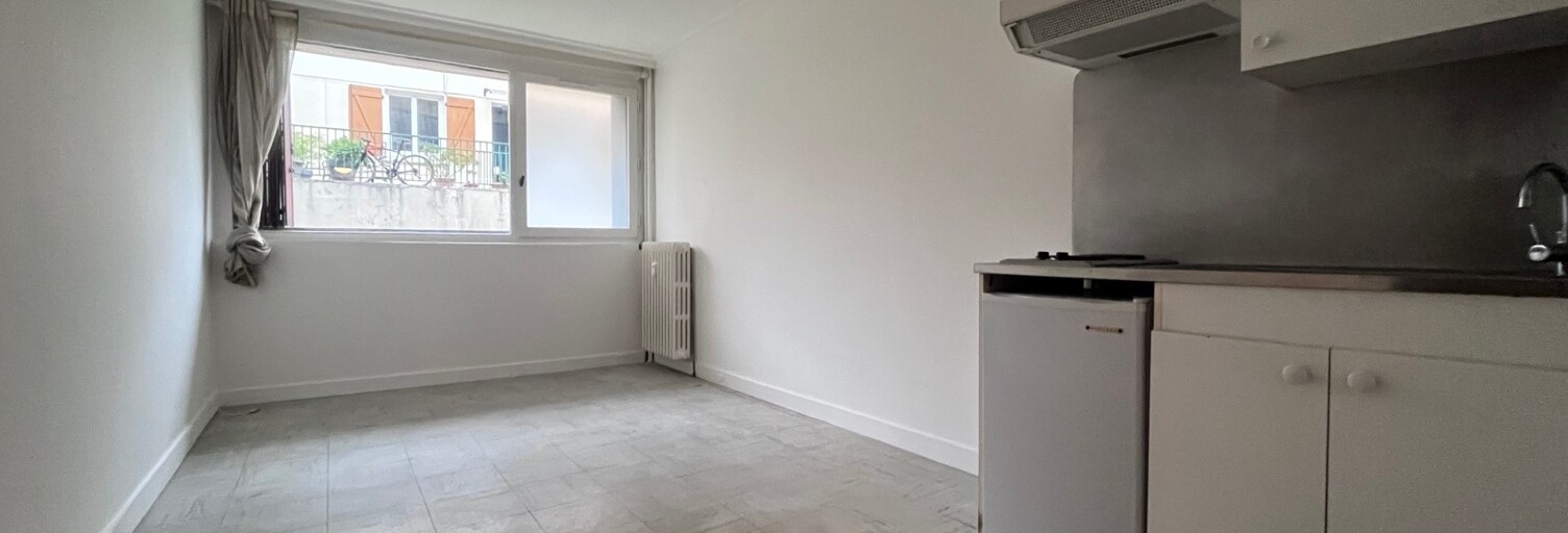 Appartement 1 Pièce 17 m² à louer à Vanves (92170)