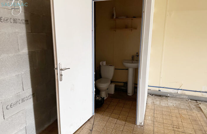 ENTREPÔT BOURG EN BRESSE SECTEUR AMÉDÉE MERCIER jusqu'à 280m — photo 3