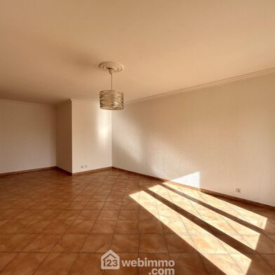 Appartement 3 pièces 225000 €