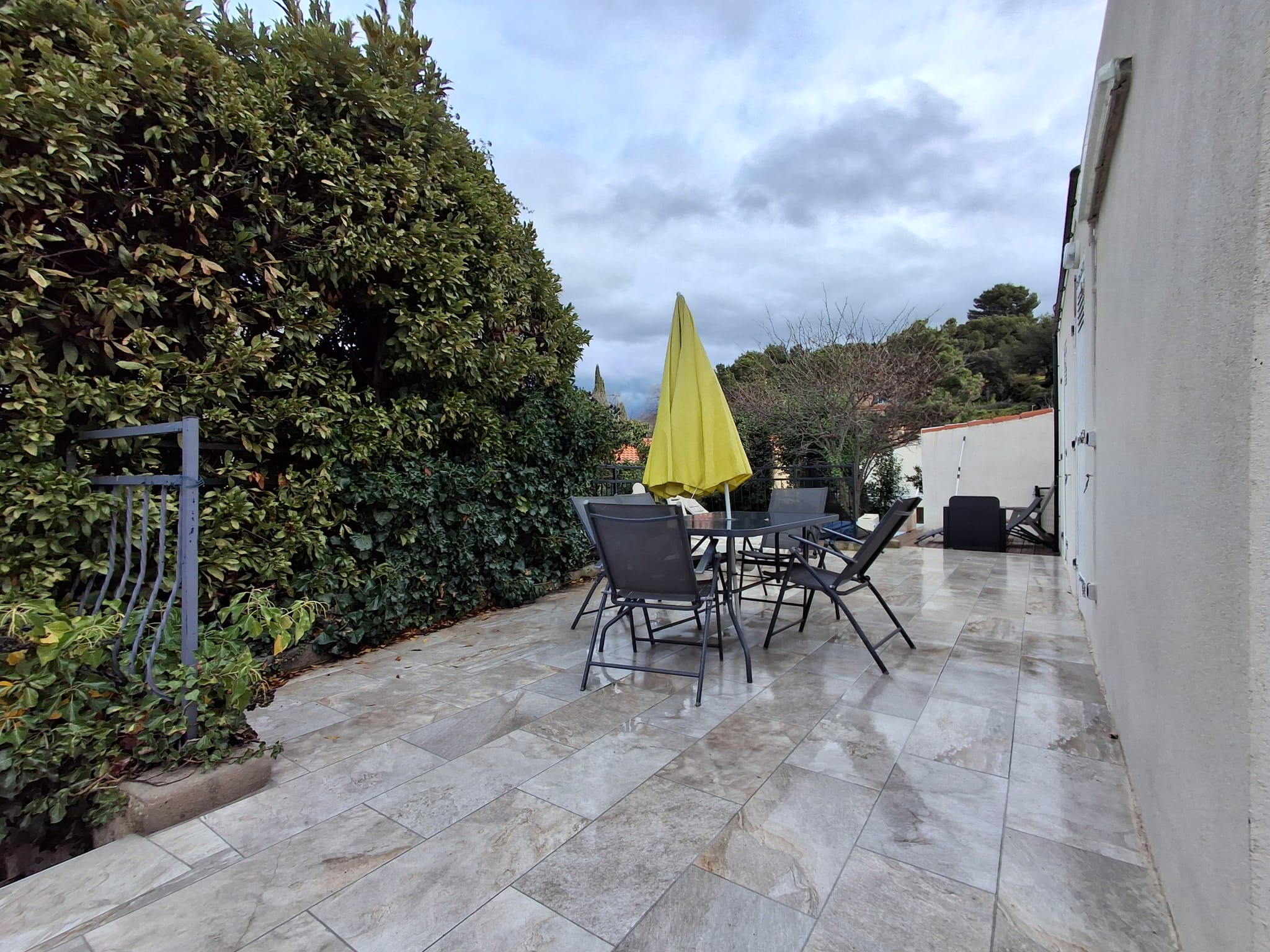 Villa / Maison  T5 à louer Marseille 11eme 13011