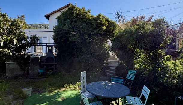 Villa / Maison 5 pièces  à louer Marseille 11eme 13011