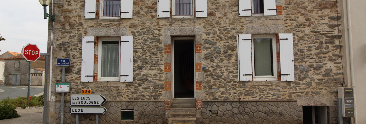 Maison 3 Pièces 77 m² à louer à Montréverd (85260)