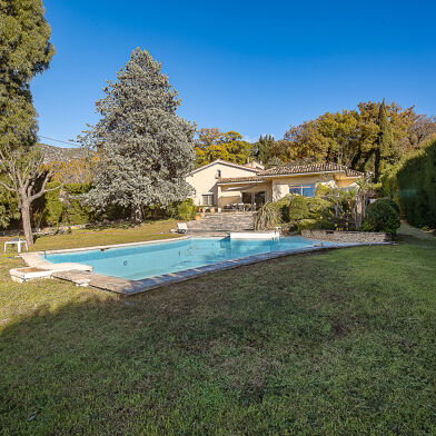 Maison 6 pièces 1075000 €