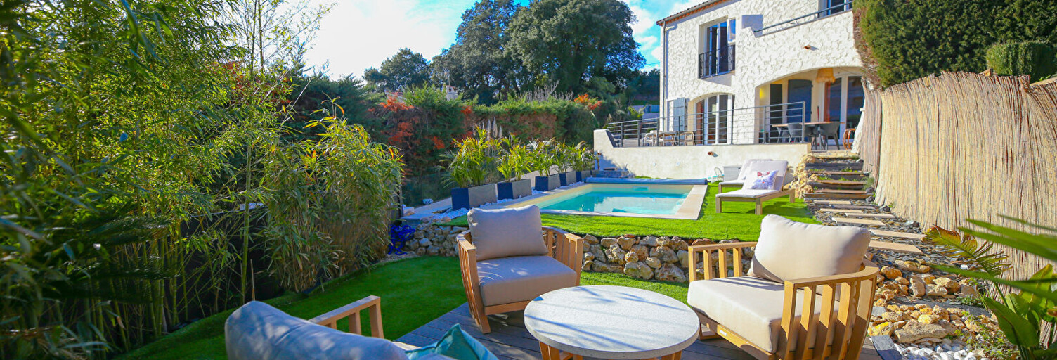 Maison 7 Pièces 202 m² à vendre à Mandelieu-la-Napoule (06210)