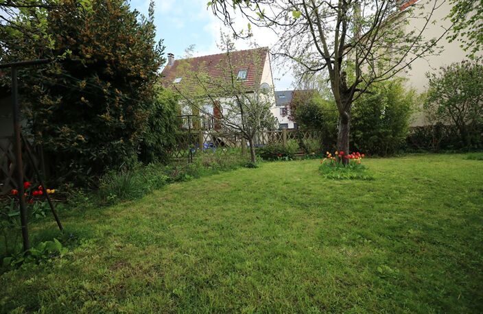 Faites construire votre maison de 114.36 m² sur ce magnifique terrain situé à SAVIGNY-SUR-ORGE (91) ! — photo 2