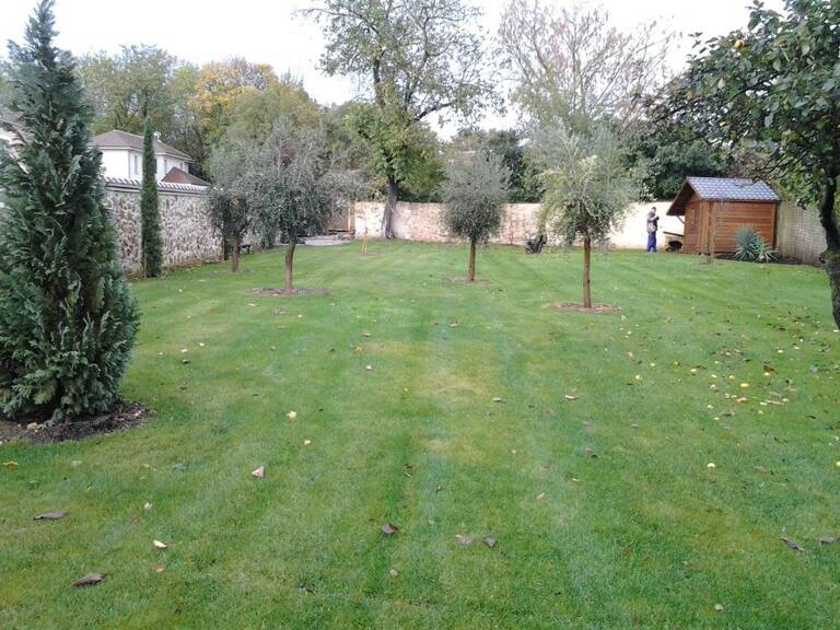 Terrain à bâtir de 362 m² à JUVISY-SUR-ORGE (91) — photo 1