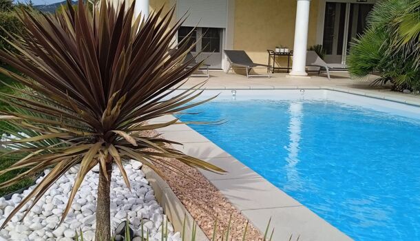 Villa / Maison 6 pièces  à vendre Aups 83630