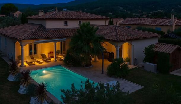 Villa / Maison 6 pièces  à vendre Aups 83630