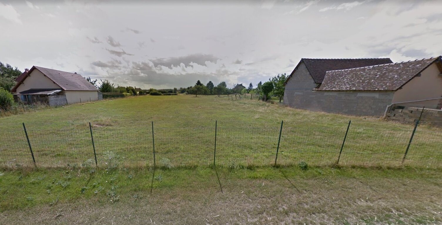 Terrain à bâtir de 540 m² à SAULNIERES (28) — photo 1