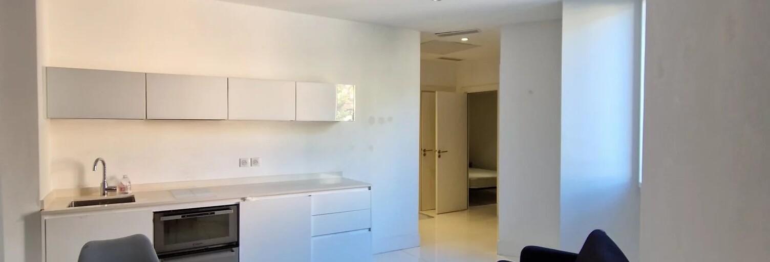 Appartement 2 Pièces 27 m² à louer à Villefranche-sur-Mer (06230)