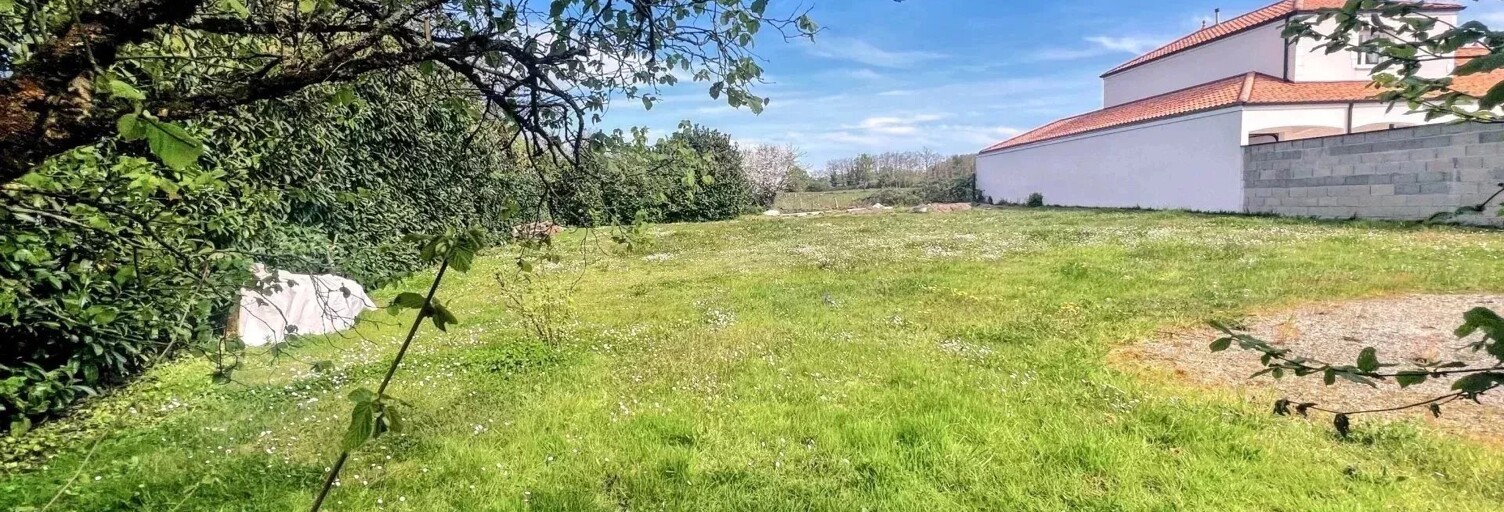 Terrain  800 m² à vendre à Pont-Saint-Martin (44860)