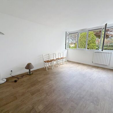 Appartement 2 pièces 180000 €