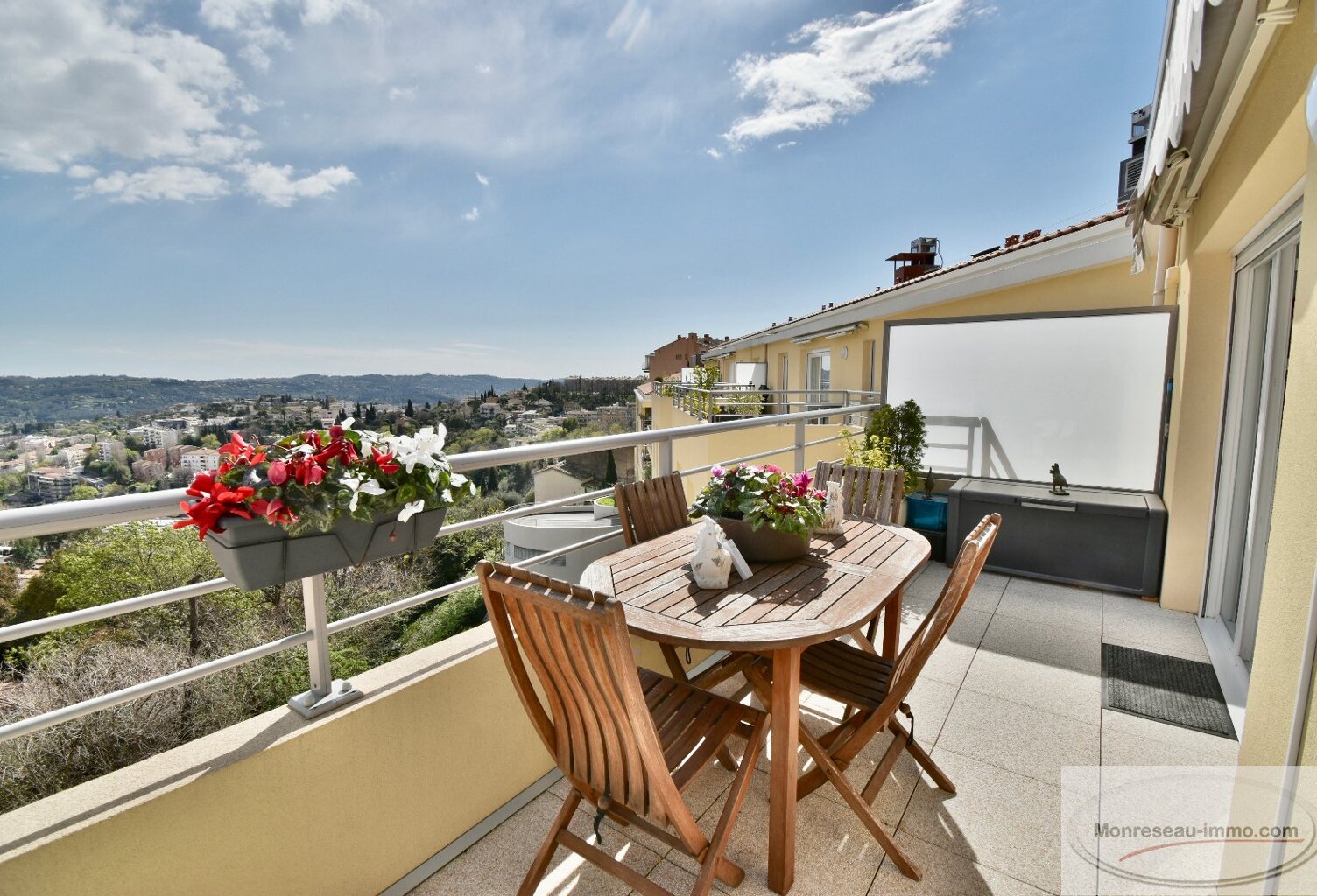Appartement — photo 1