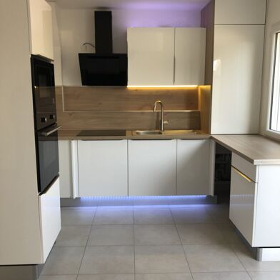 Maison 4 pièces 1200 €