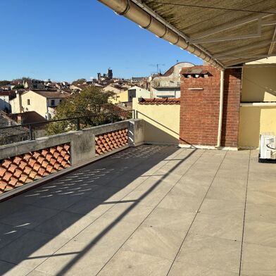 Appartement 30 pièces 720 €