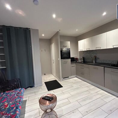 Appartement 2 pièces 790 €