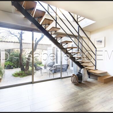 Maison 9 pièces 989000 €