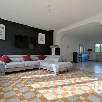 Maison 6 pièces 116000 €