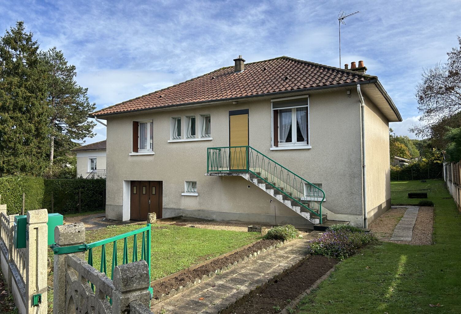 Smarves- Maison 3 chambres — photo 1
