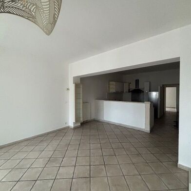 Appartement 3 pièces 699 €