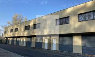 Commerce  288 m² à louer à Fleurieu-sur-Saône (69250)
