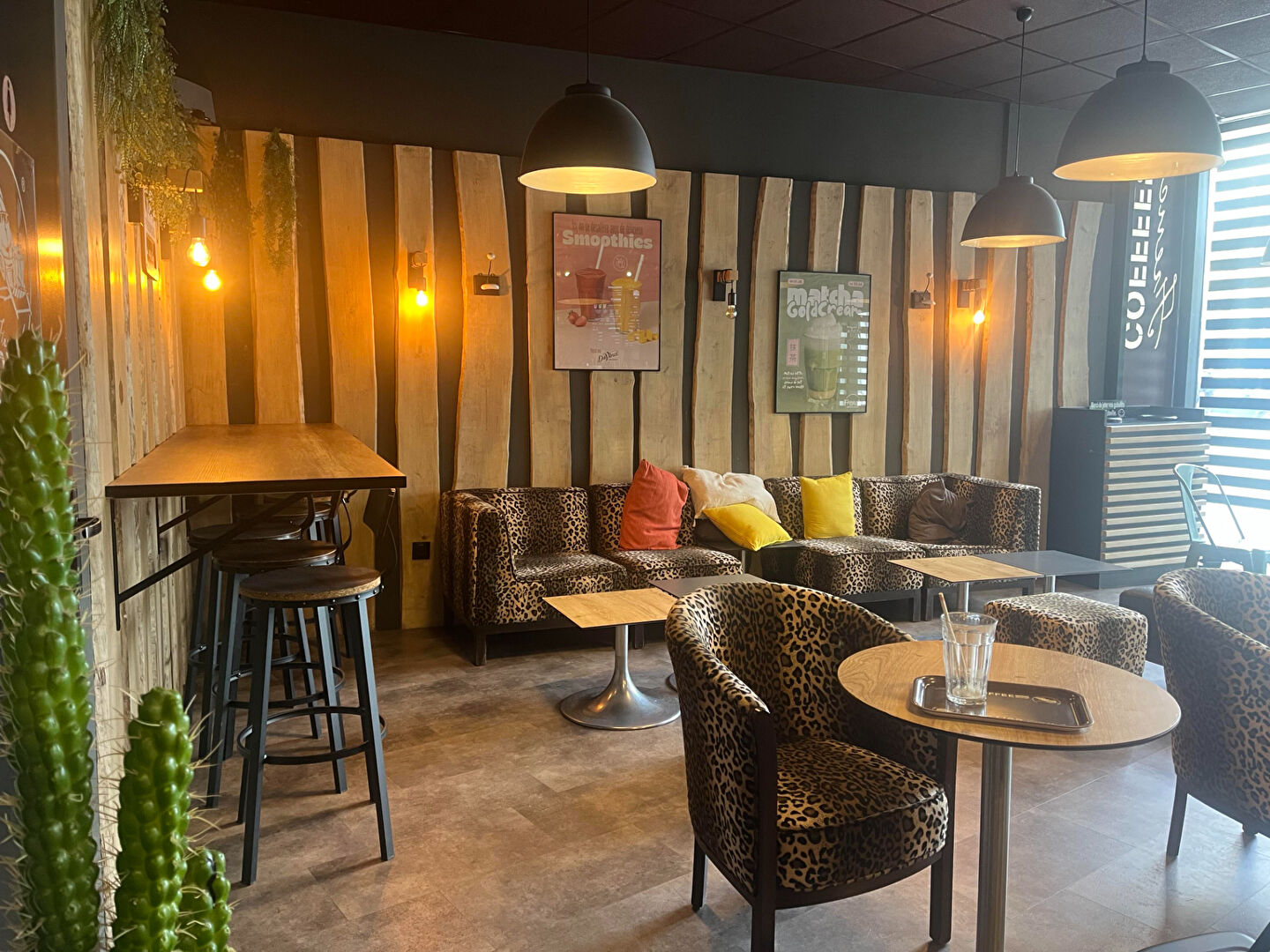 Pau Boutique 73 m²