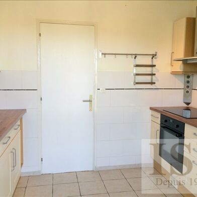 Appartement 3 pièces 1032 €