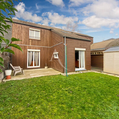 Maison 6 pièces 323000 €