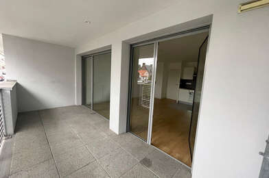 Appartement 3 pièces 303370 €