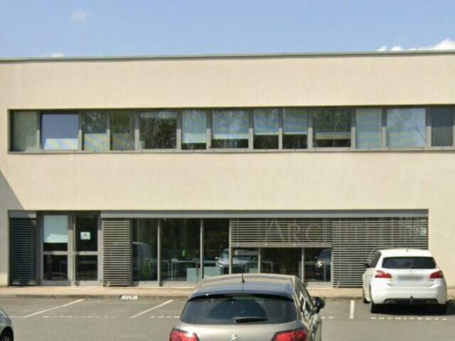 BUREAUX à LOUER — photo du bien