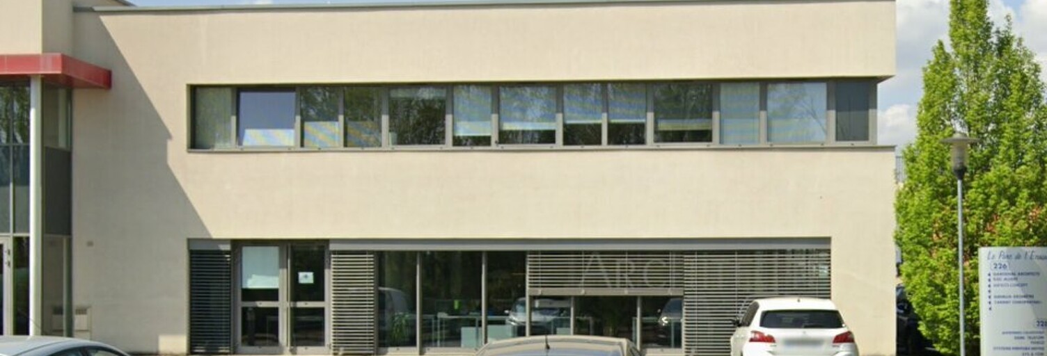 Bureau  133 m² à louer à Limas (69400)