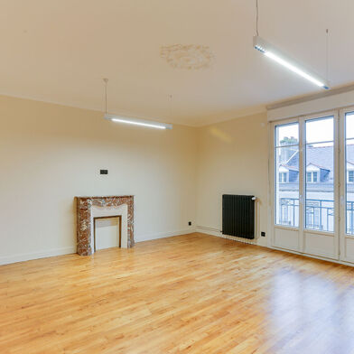 Appartement 4 pièces 472500 €