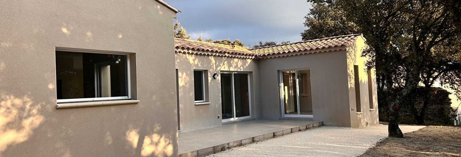 Maison 5 Pièces 115 m² à louer à Saint-Restitut (26130)