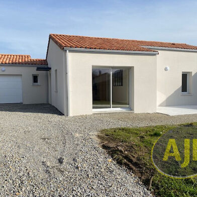 Maison 4 pièces 1009 €